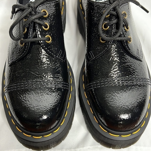 NWOT Dr. Martens 1461 Quad Black Patent Distressed Platform Shoe - Picture 4 of 8